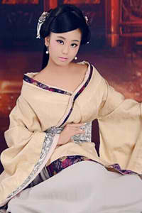杨洋三嫁